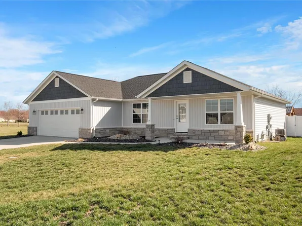 15 Atwood Ct, Highland, IL 62249