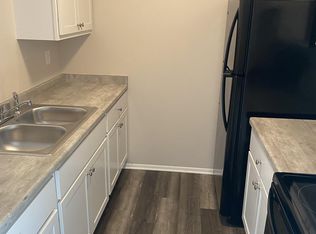 1700 Elder St APT 115, Waukesha, WI 53188