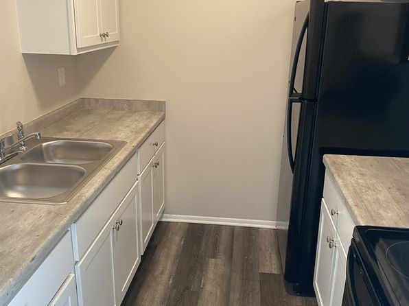 1700 Elder St APT 115