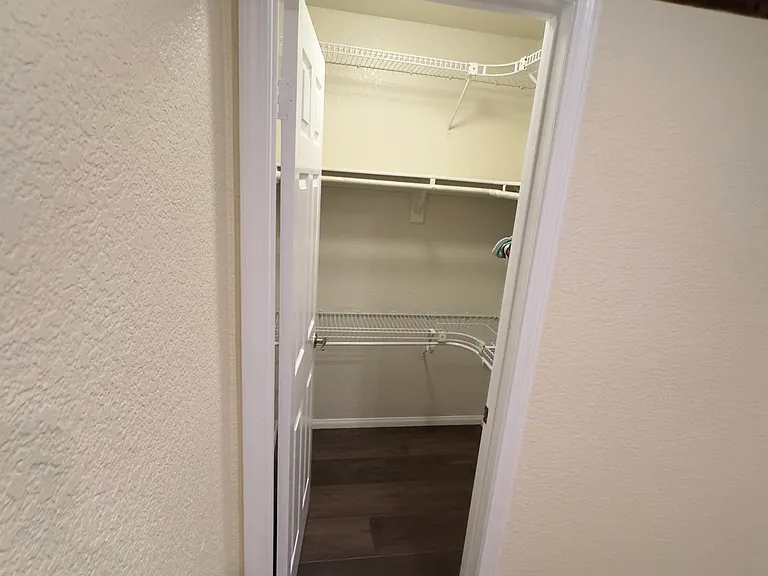 Deaver Dr — Photo 22
