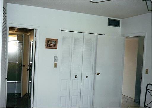 4th image of 5000 NW 36th St APT 505