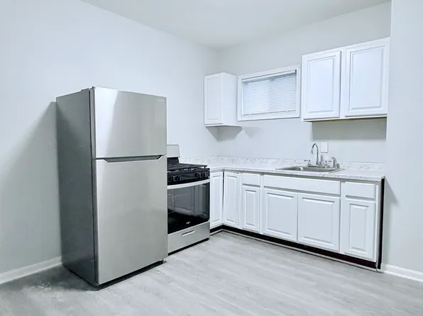 735 Alabama Ave SE APT 1, Washington, DC 20032