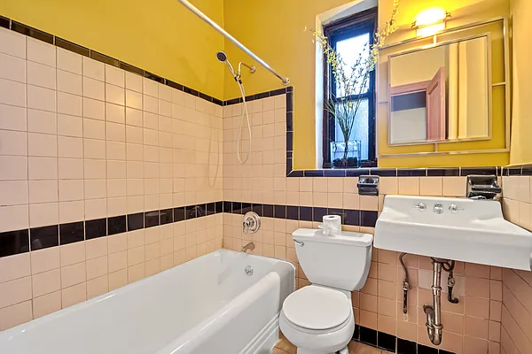 Sold by Compass | media 5