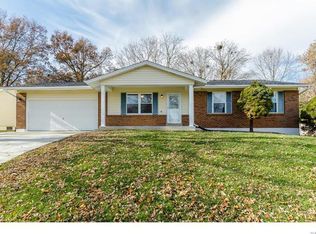 4 Celestial Rdg, Saint Peters, MO 63376