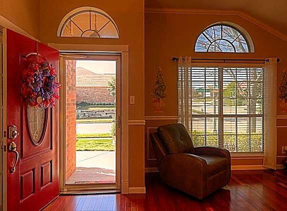 4th image of 6216 Walcott Ln
