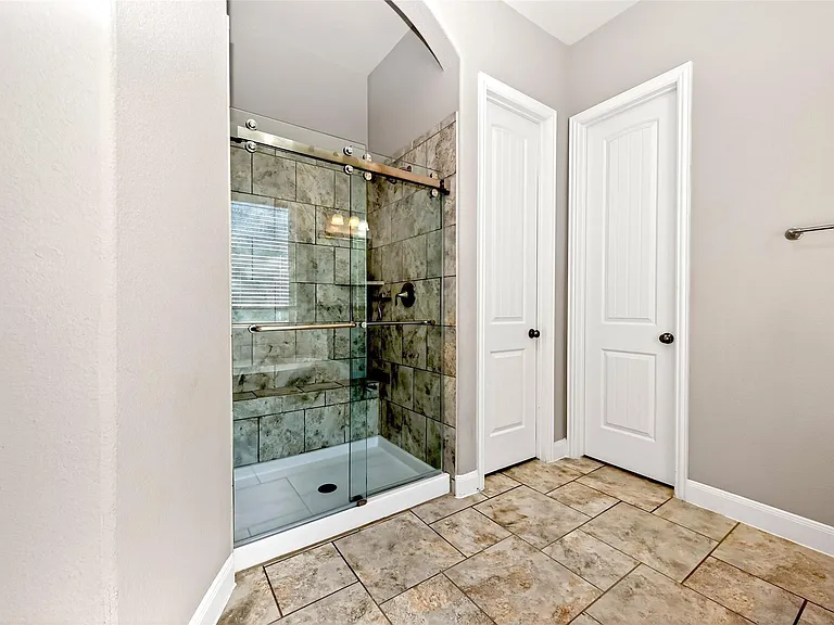 14 S Sawbridge Cir — Photo 33