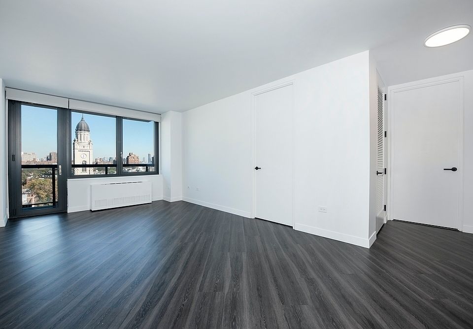 1st image of 250 E Houston St APT 12L