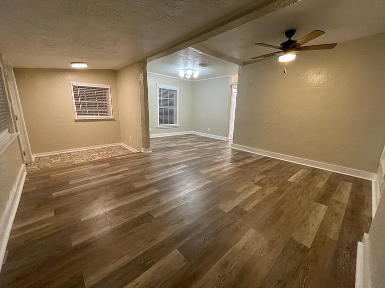 1380 Tioga Ave — Photo 5