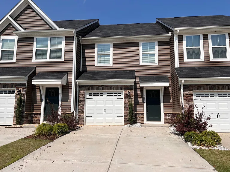 131 Lilywood Ct — Photo 1