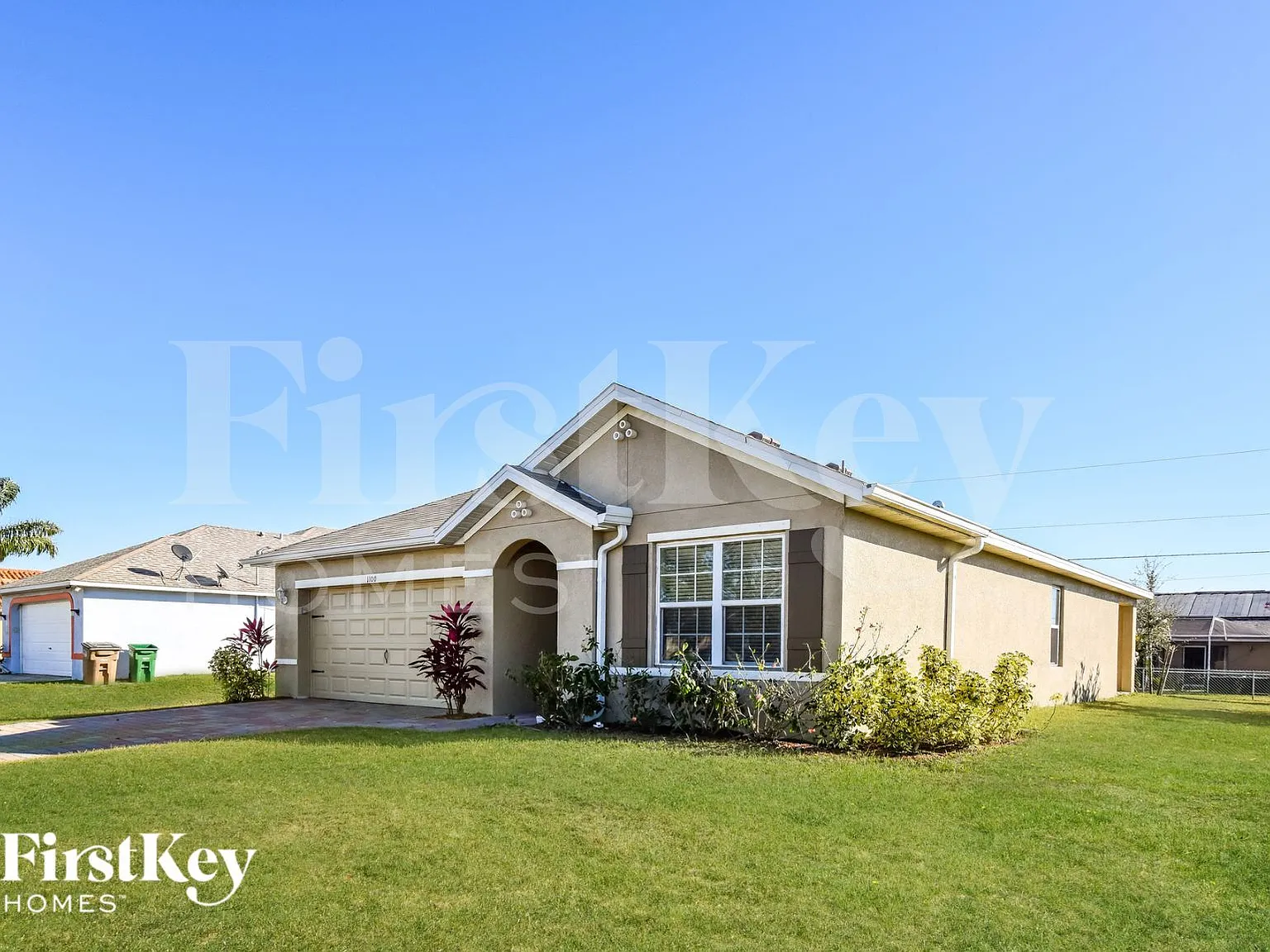 3 bed, 2.0 bath, 1672 sqft, $2,115 — Photo 2