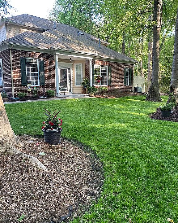 2nd image of 5817 Bearcroft Ct