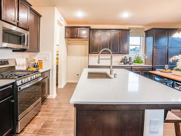 6319 E Riesling Dr — Photo 8
