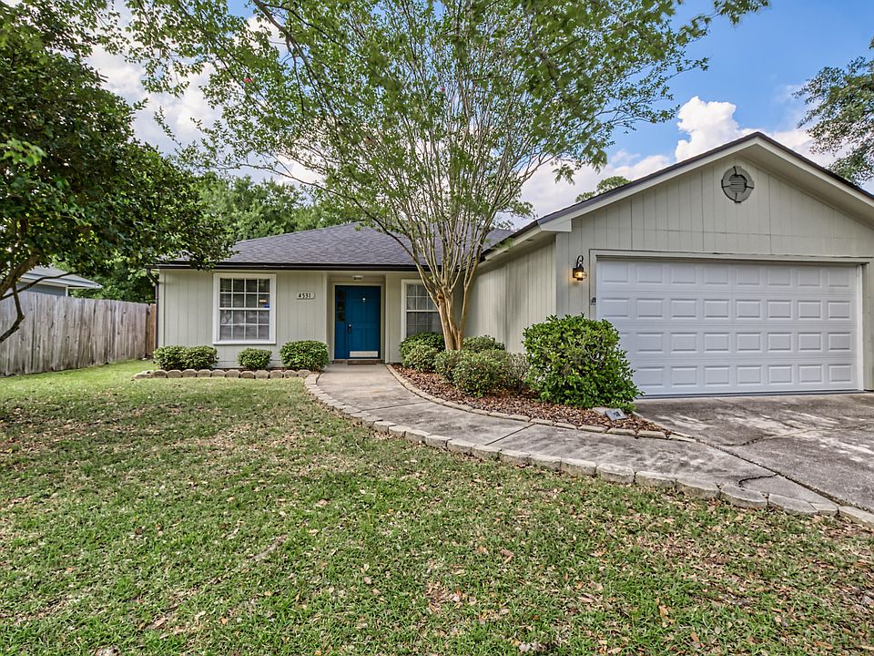 1st image of 4531 Bentley Trace Ln N