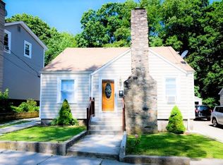 183 Transit St, Woonsocket, RI 02895