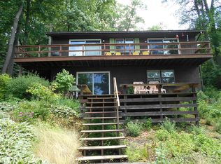 N5123 Sinissippi Point Rd, Juneau, WI 53039