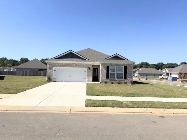 120 Kipling Dr, Oakland, TN 38060