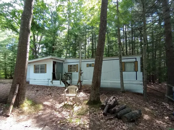 404 Lockwood St, Gladwin, MI 48624