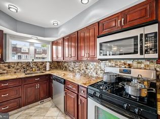 2833 S 10th St, Philadelphia, PA 19148