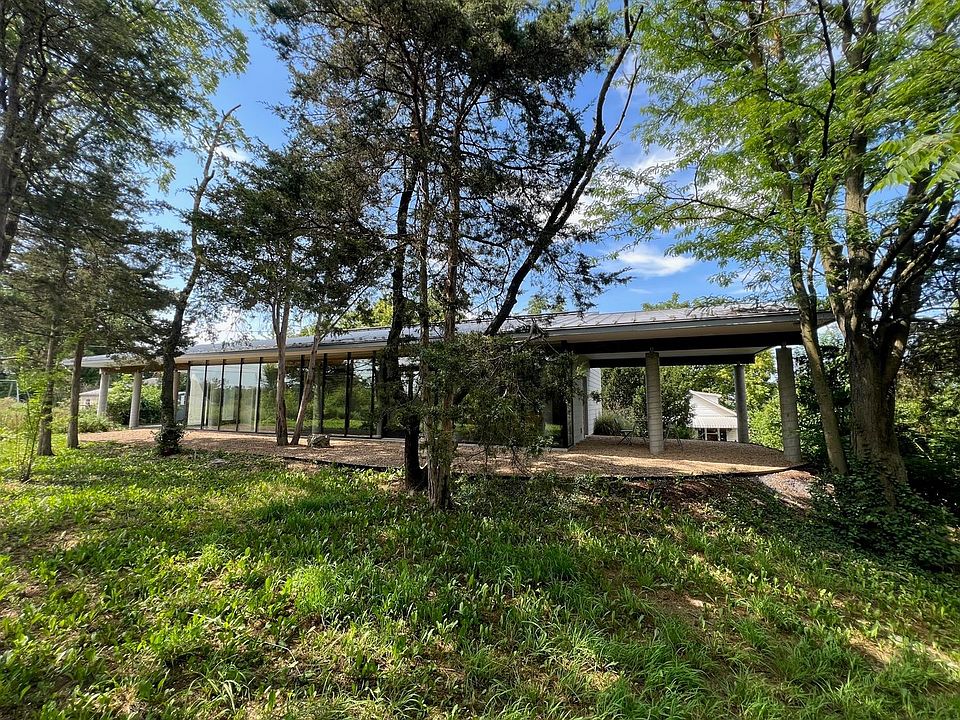 210 6th St, Harrisonburg, VA 22802 Zillow