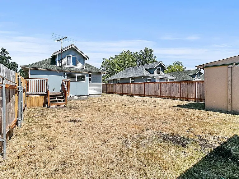 506 Louviers Ave — Photo 28