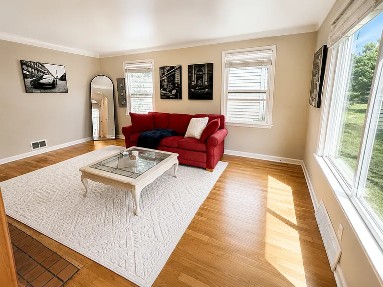 1142 Lilac Ave #1 — Photo 7