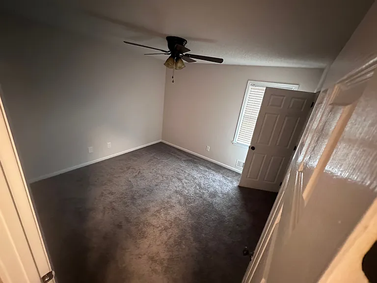 220 Bullington Rd — Photo 5