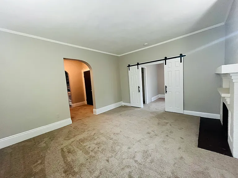 432 Richmond Ave #3 — Photo 7