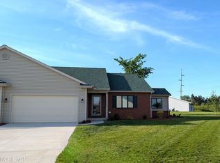1506 Bristow Ct, Defiance, OH 43512
