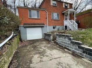 311 Macfarlane Dr, Pittsburgh, PA