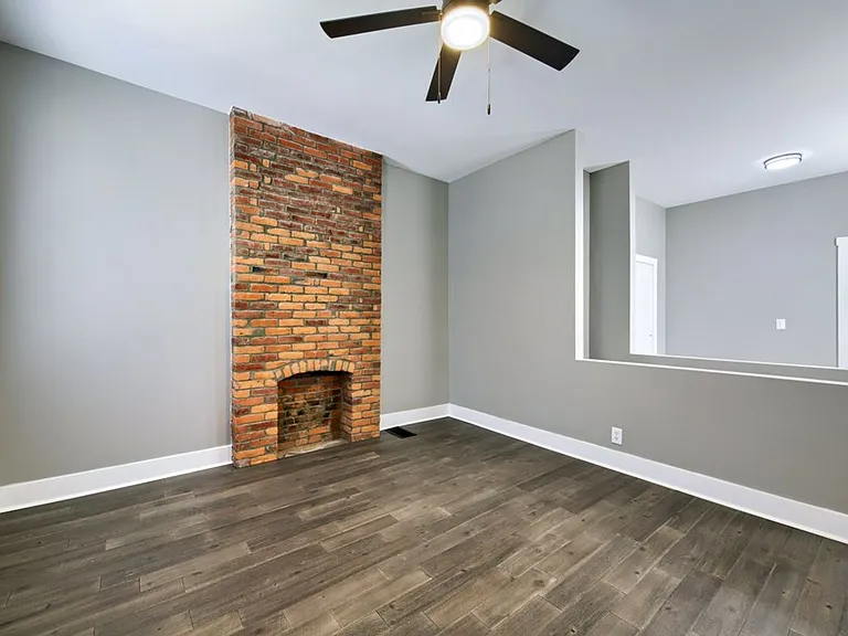E Lincoln St 59-61 MLR — Photo 24