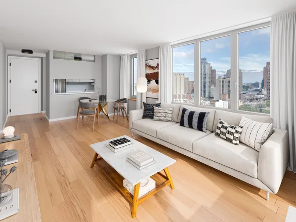 200 East 89th Street image 1 of 11