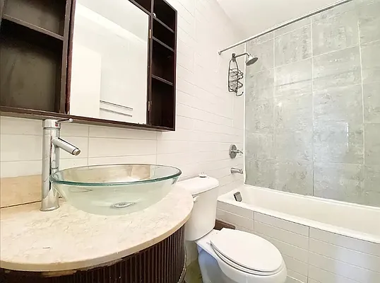 Rented by GPS Realty NYC | media 12