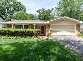 2108 Devonshire Rd, Waukegan, IL 60087