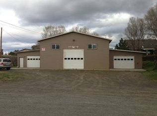 761 SW 2nd St, Madras, OR 97741