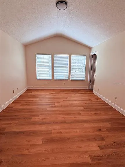 2529 Galliano Cir — Photo 17