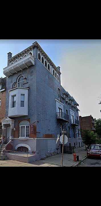 1st image of 1921 W Diamond St