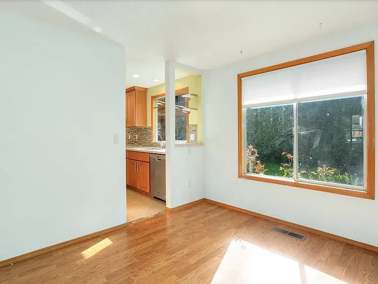 17622 SW Corona Ln — Photo 5