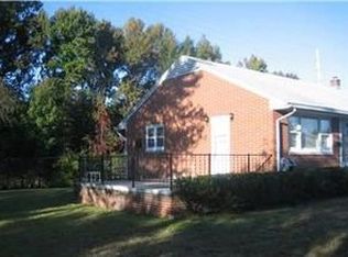 245 N Ulmer Ave, Gibbstown, NJ 08027