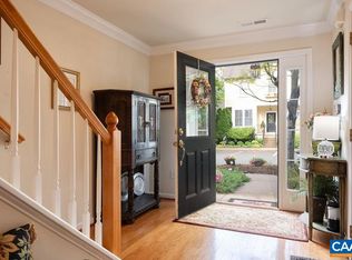 106 Melbourne Park #B, Charlottesville, VA 22901