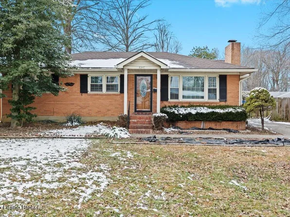 6347 Hunters Grove Rd, Louisville, KY 40216