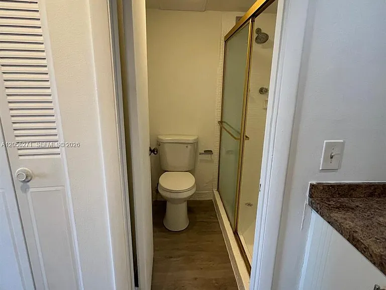 2025 NE 164th St #408 — Photo 12