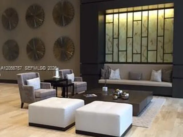 5252 NW 85th Ave APT 801, Doral, FL 33166