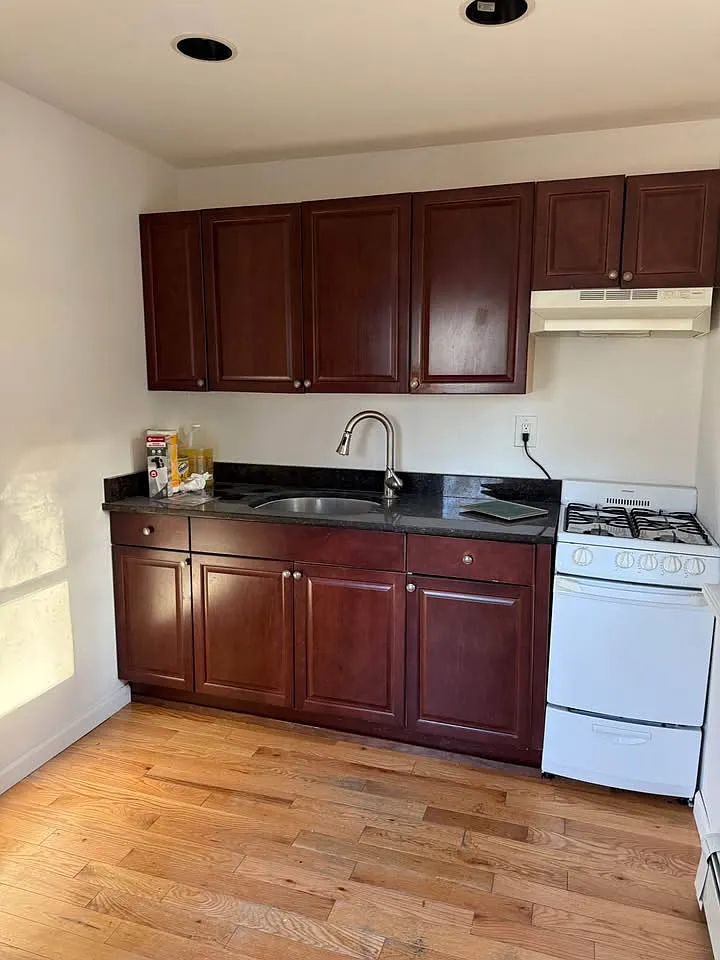 Building Photo - 305 Smithtown Blvd #11
