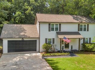 1422 Trails End Dr, Macon, GA