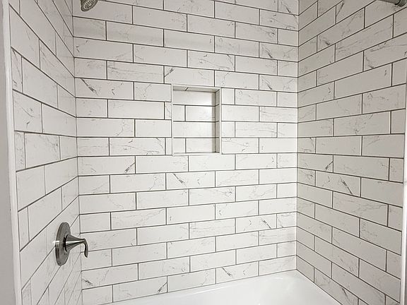 5th image of 2060 Allen Blvd #25