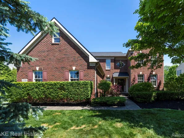15396 Bay Hill Dr, Northville, MI 48168