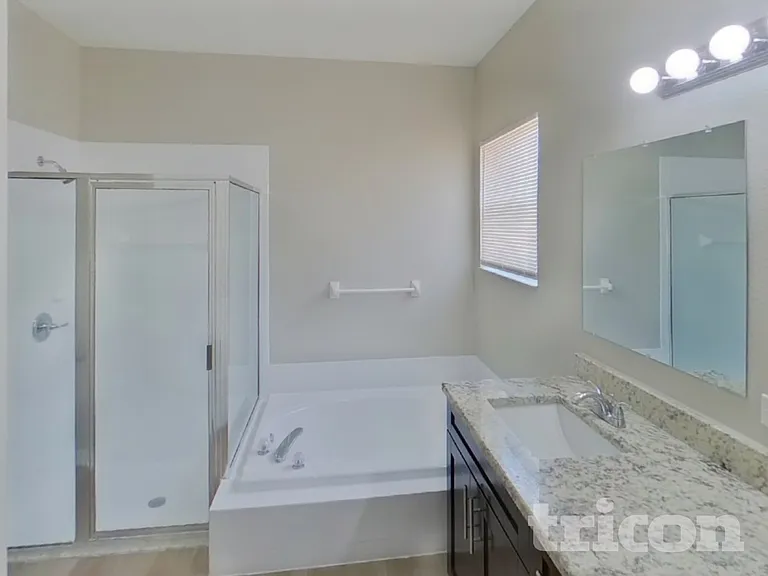 906 Grand Canyon Dr — Photo 11