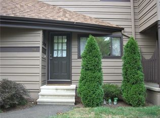 218 Thompson St #207, East Haven, CT 06513