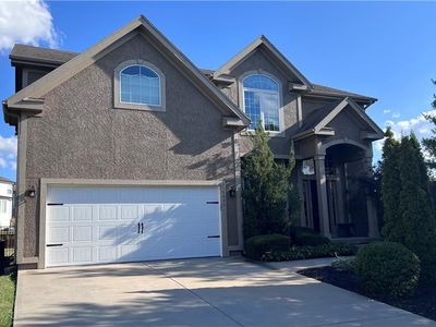 16645 W 172nd Ter, Olathe, KS, 66062