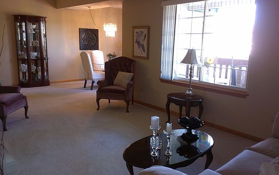 4th image of 2851 Heritage Dr APT 2D